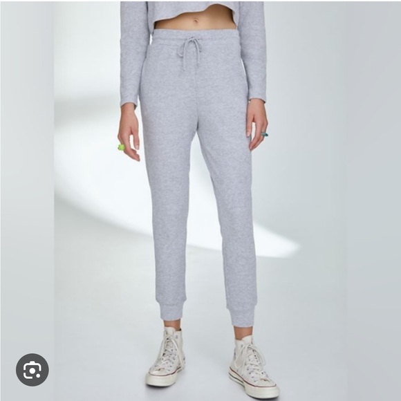 Sunday Best Pants - Sunday best waffle lounge pants from Aritzia
